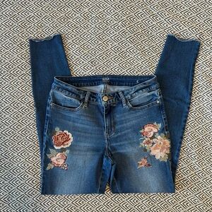 Flowers Denim Pants size 6